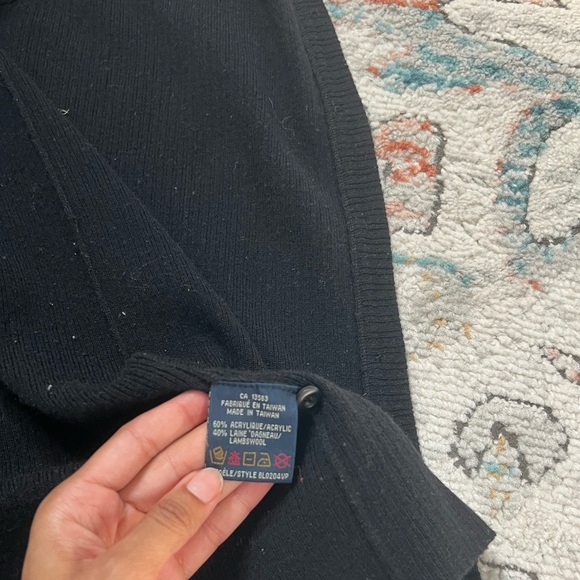 Via Passport Vintage Black Sleeveless Knit Cardigan - Picture 8 of 9